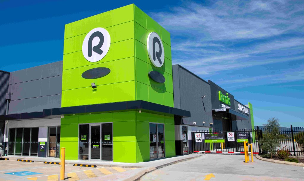 Roomia Chirnside Park_9792_resized The front of our Chirnside Park Self Storage facility.