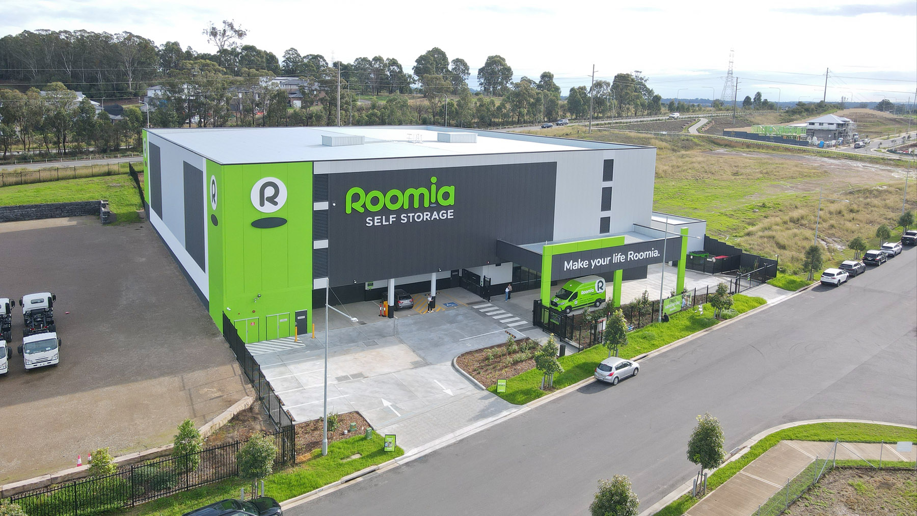 Roomia Self Storage Oran Park Oran Park self storage facility