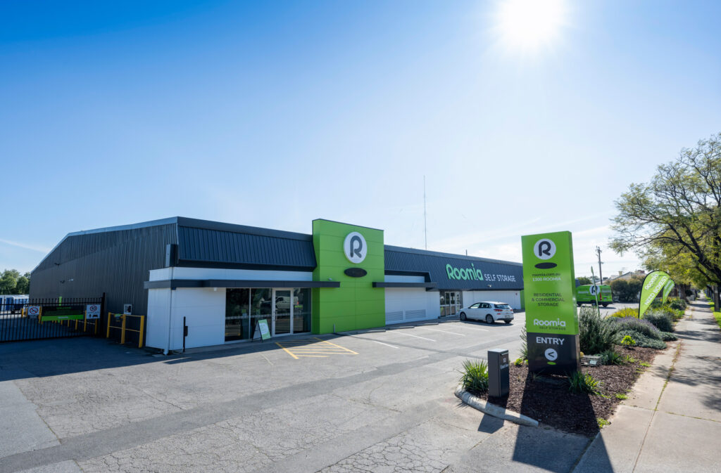 Roomia Beverley at 52 East Avenue